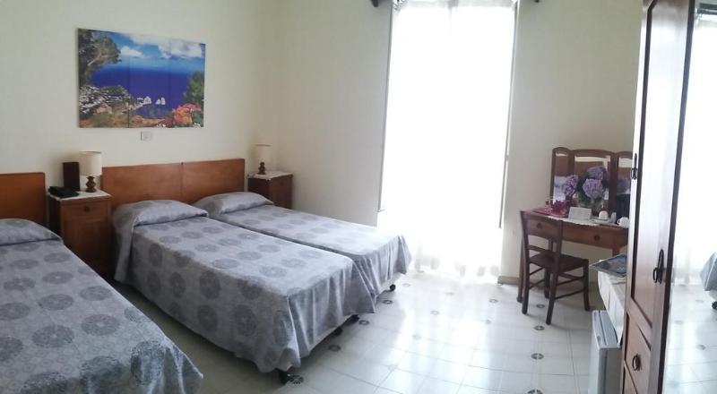 Albergo Italia - Vintage Hotel Capri Ngoại thất bức ảnh